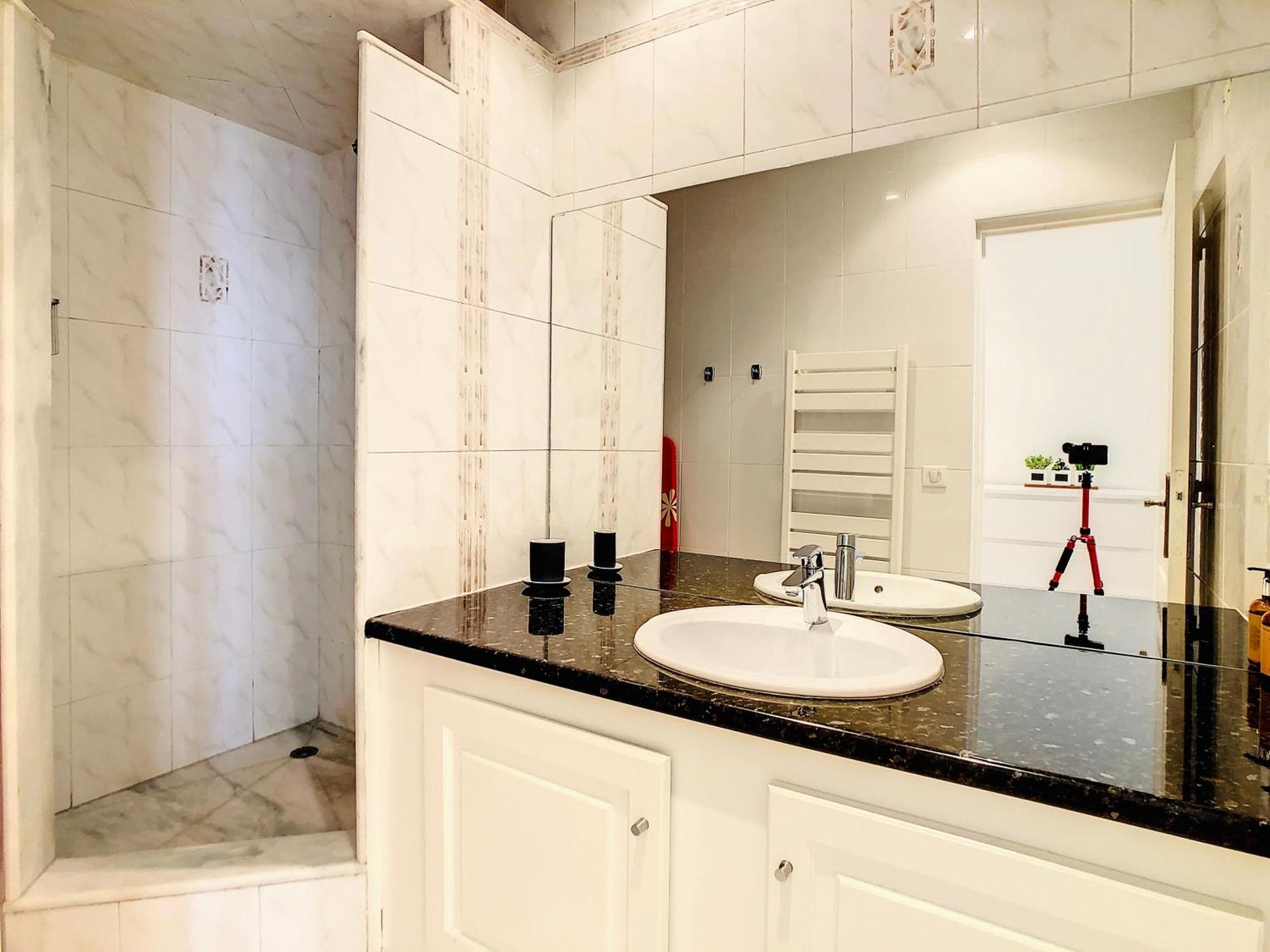 1 Bedroom Flat With Balcony Cannes Center Croisette 6Ppl Exteriér fotografie